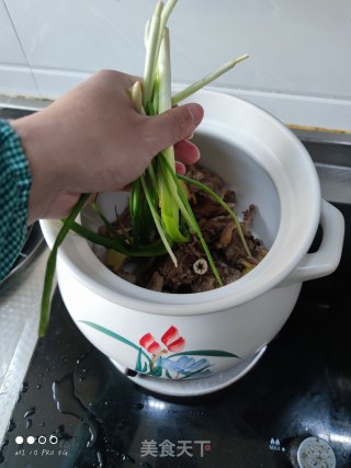 雪雁竹笋汤的做法步骤：7