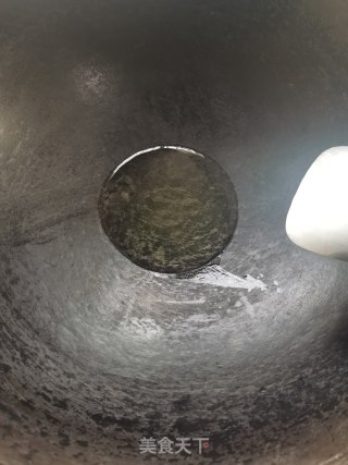 香芹炒豆干的做法步骤：1