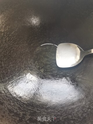 蚕豆炒肉丝的做法步骤：1
