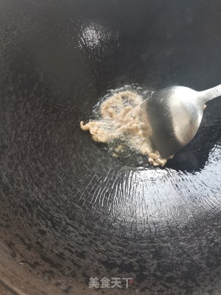 蚕豆炒肉丝的做法步骤：2