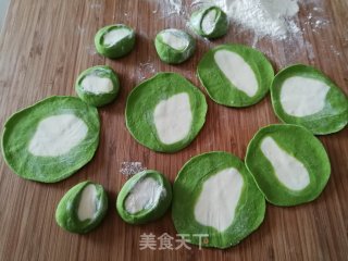 百财（白菜）饺子的做法步骤：6