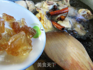 水笋烧鸡块的做法步骤：7