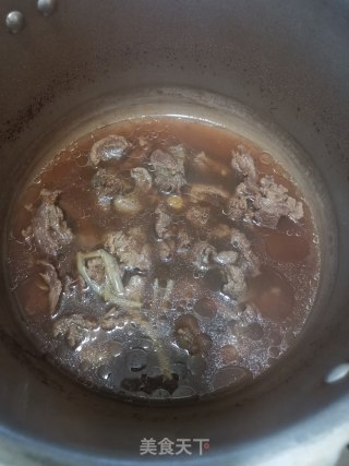 牛腩炖土豆的做法步骤：7