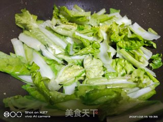 菜梗炒豆腐的做法步骤：2