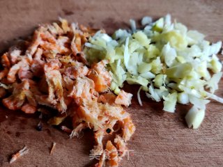 西葫芦素水饺的做法步骤：5