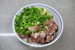 萝卜羊肉丸子汤的做法步骤：4
