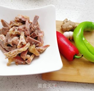 香辣牛腩的做法步骤：4