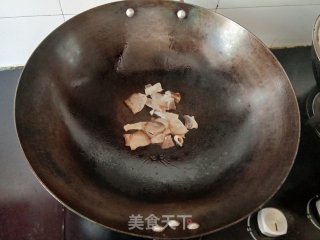腊肉炒藜蒿的做法步骤：4