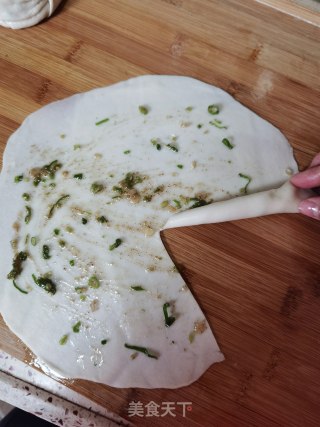 葱油烧饼的做法步骤：16