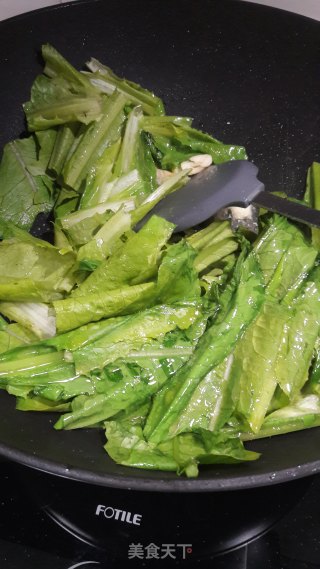 蒜炒油麦菜的做法步骤：4