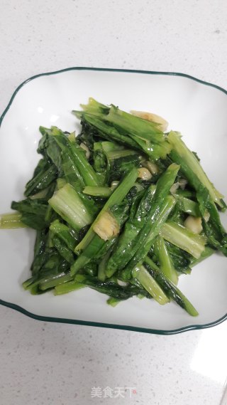 蒜炒油麦菜的做法步骤：6