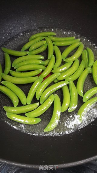 腊肠炒甜豆的做法步骤：5