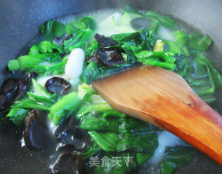 黑木耳菜芯芝士年糕的做法步骤：4