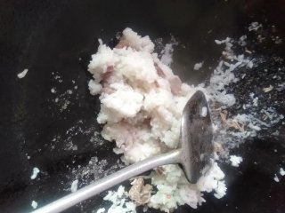 孜然牛肉粒炒饭的做法步骤：6