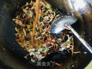 鱼香肉丝的做法步骤：8