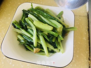 清炒油麦菜的做法步骤：5