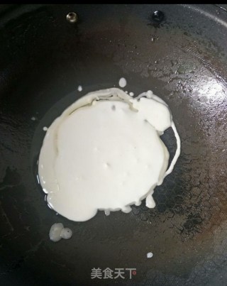 面皮炒韭菜的做法步骤：2