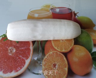 红火龙果玫瑰卷的做法步骤：1