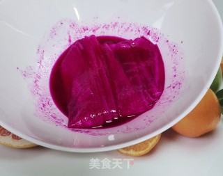 红火龙果玫瑰卷的做法步骤：10