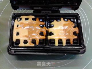 太妃芝士双拼炼奶华夫饼的做法步骤：8
