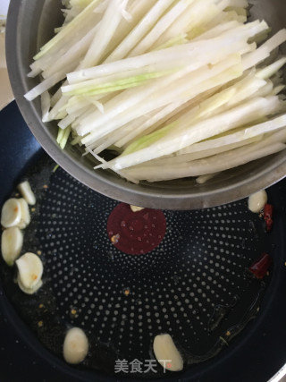 蒜香芥兰头的做法步骤：5