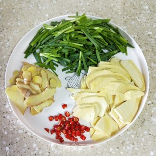 干锅鸭肉的做法步骤：4