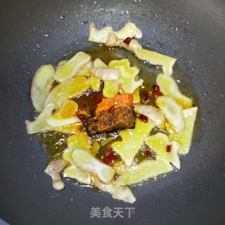 干锅鸭肉的做法步骤：10