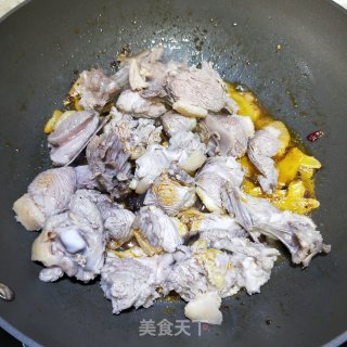 干锅鸭肉的做法步骤：12