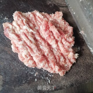鲜嫩多汁的鲜肉汤圆的做法步骤：1