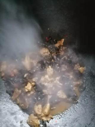 木耳炒鸡的做法步骤：6