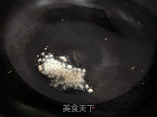 鸡蛋木耳炒韭菜的做法步骤：5