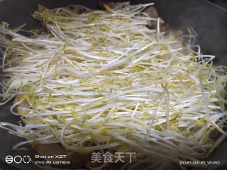 腊肉炒龙须菜的做法步骤：3