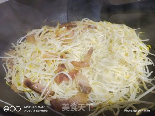 腊肉炒龙须菜的做法步骤：5