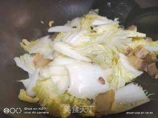 腊肉炒白菜的做法步骤：5
