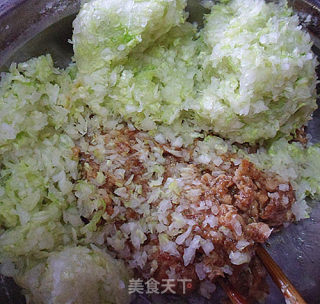 猪肉白菜锅贴的做法步骤：4