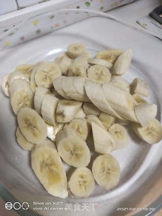 橘子圣女果沙拉的做法步骤：2