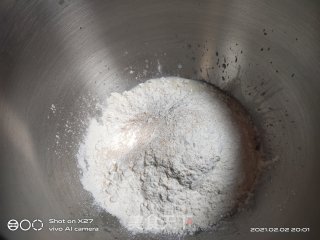 番茄佛卡夏的做法步骤：1