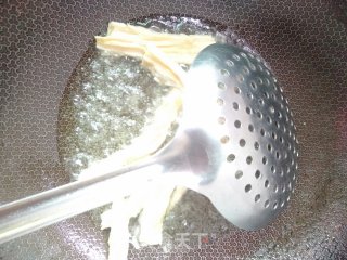 自制健康辣条的做法步骤：4
