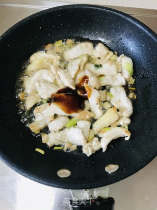 鸡肉车仔面的做法步骤：8