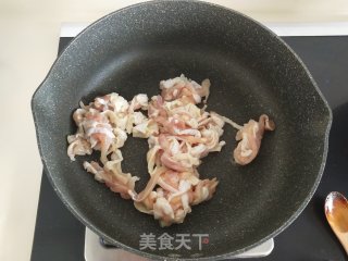 和风鸡肉蘑菇奶油意面的做法步骤：4