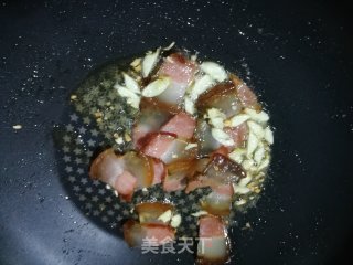 腊肉炒荷兰豆的做法步骤：4
