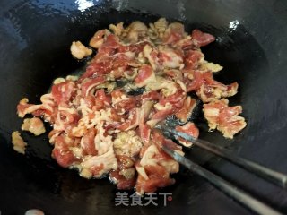 葱爆羊肉的做法步骤：8