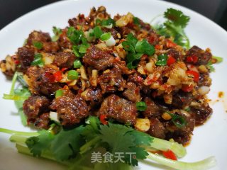 孜然牛肉粒的做法步骤：14