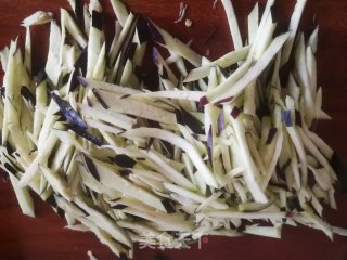 茄子尖椒丝儿的做法步骤：3