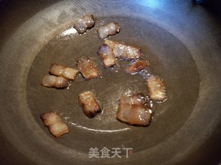 腊味蒜叶炒花菜的做法步骤：5