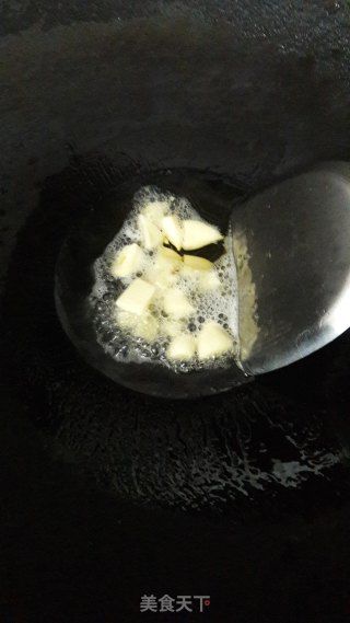 炒生菜的做法步骤：3