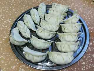 虾仁韭菜鸡蛋饺的做法步骤：10