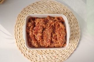 粉蒸牛肉（牛里脊）肉嫩有技巧的做法步骤：9