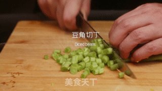 榄菜四季豆，开胃下饭快手炒菜的做法步骤：1