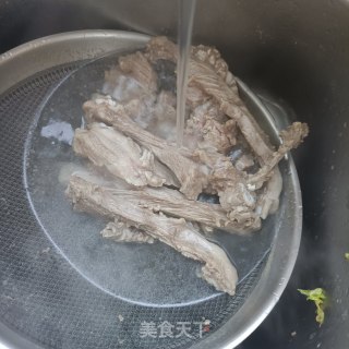 孜然羊排的做法步骤：2